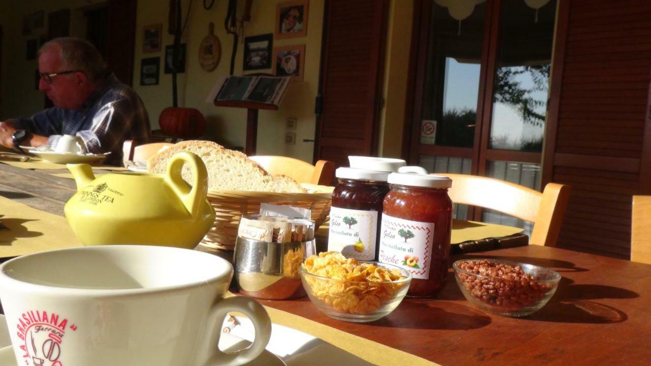 Il Vecchio Gelso - Agriturismo Rimini Montefiore Conca Villa Екстериор снимка